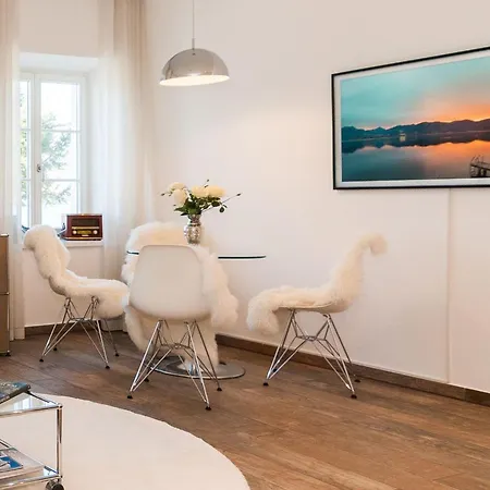 Wunderschoene Palace Am By Interhome *